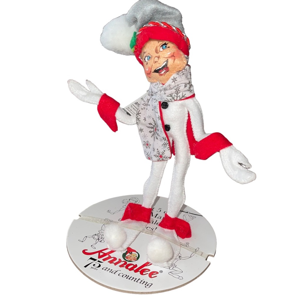 ANNALEE 9” Silver Snowflake Elf 2017 New With Tags Christmas Collectibles
